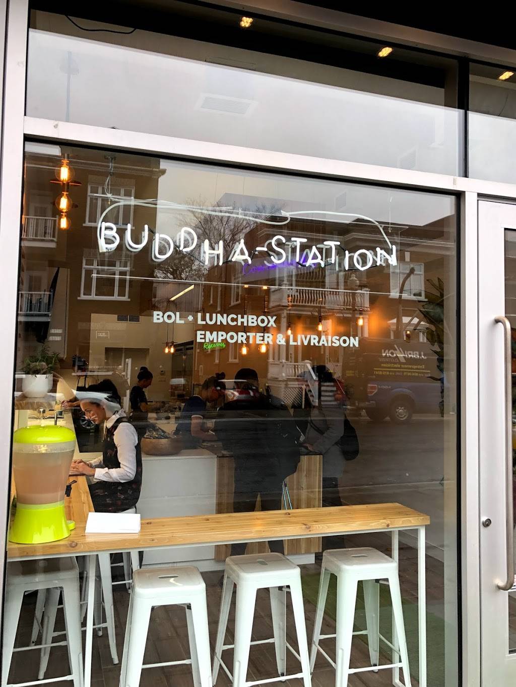 Buddha-Station | meal takeaway | 1165 Avenue Cartier, Québec, QC G1R 2S9, Canada | 4189146911 OR +1 418-914-6911