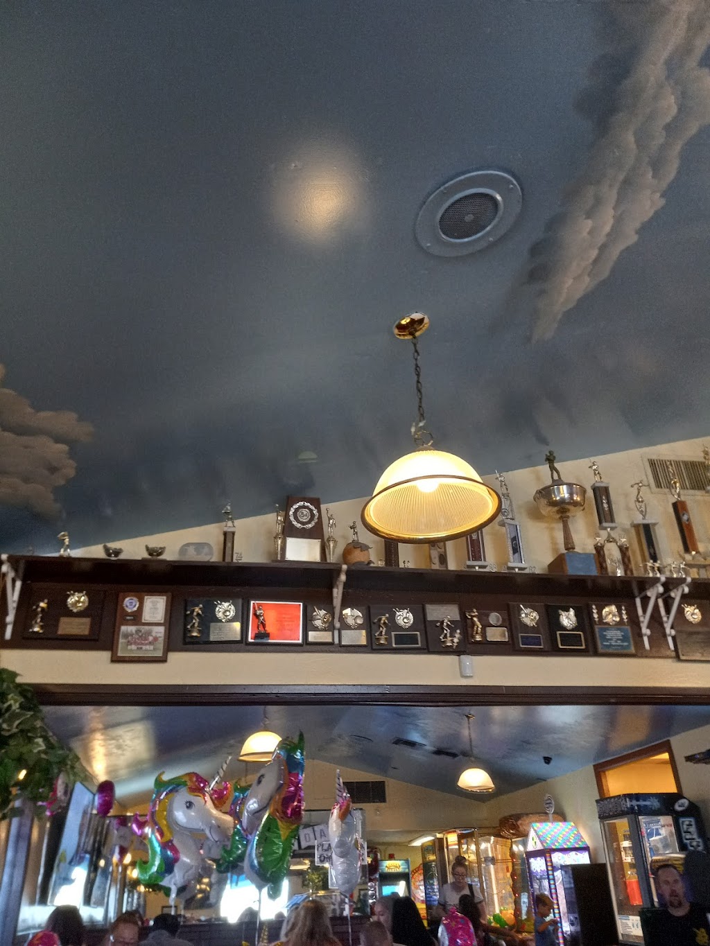 Route 66 Pizza Palace | restaurant | 2046 Main St, Barstow, CA 92311, USA | 7602562207 OR +1 760-256-2207