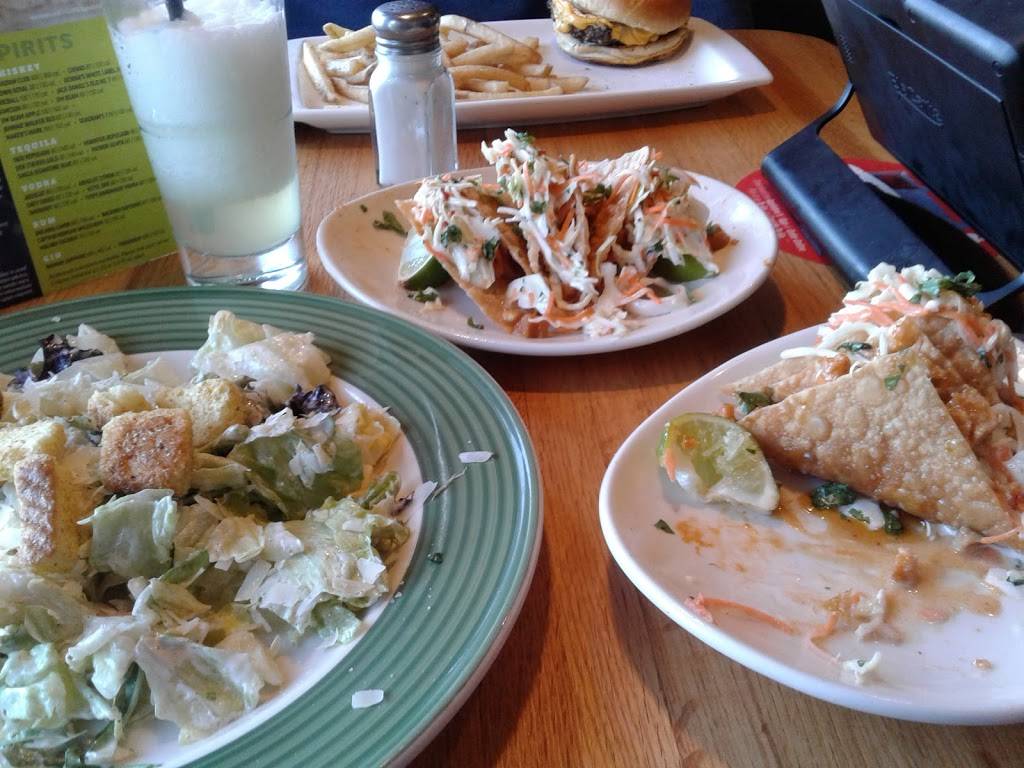 Applebees Grill + Bar | restaurant | 5609 Highway 10 East, Stevens Point, WI 54481, USA | 7153450186 OR +1 715-345-0186