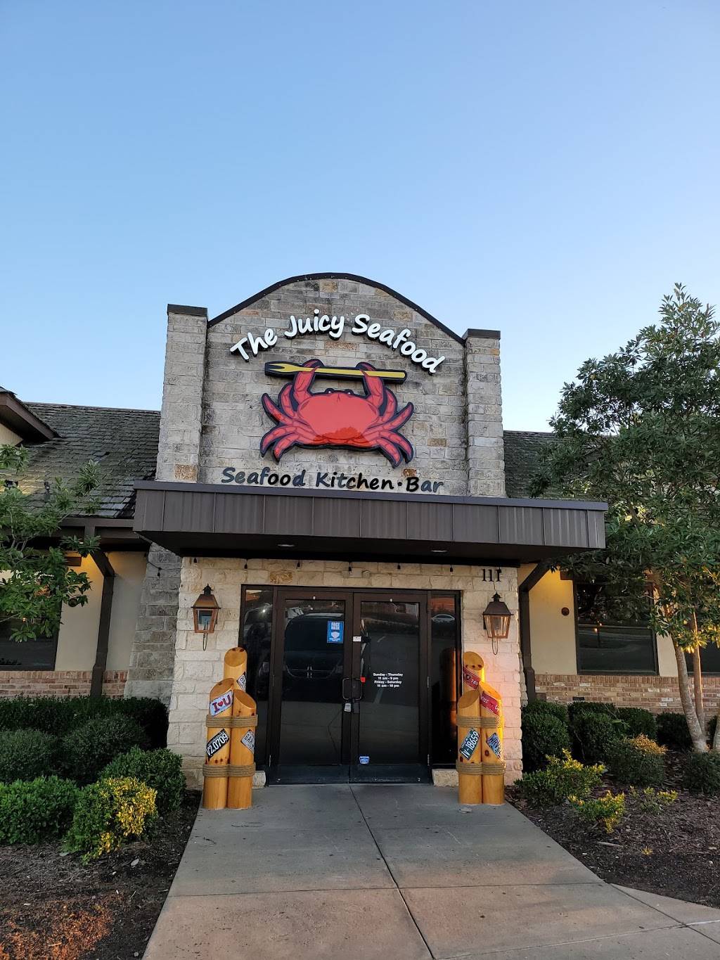 The Juicy Seafood Flowood | restaurant | 111 Market St, Flowood, MS 39232, USA | 7695246111 OR +1 769-524-6111