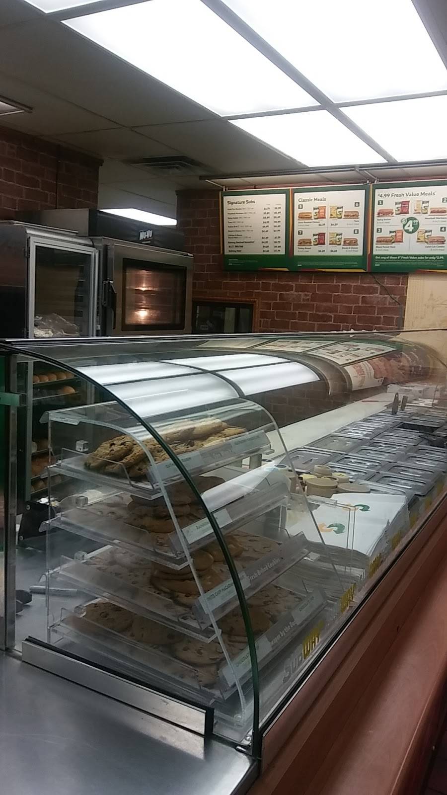 Subway | restaurant | 790 Michigan Ave, Benzonia, MI 49616, USA | 2318827782 OR +1 231-882-7782