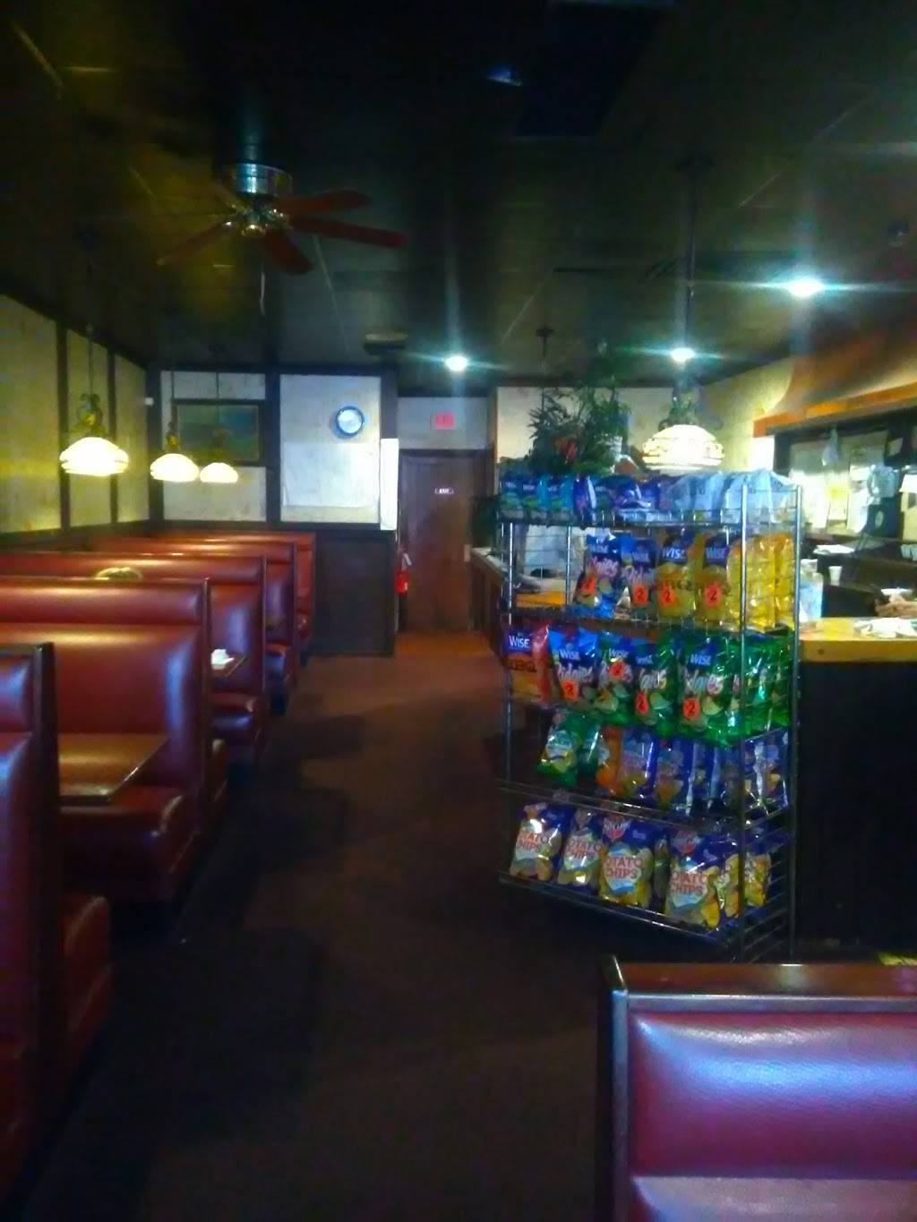 Pizza Palace Restaurant | restaurant | 20 E Main St, Vernon, CT 06066, USA | 8608722202 OR +1 860-872-2202