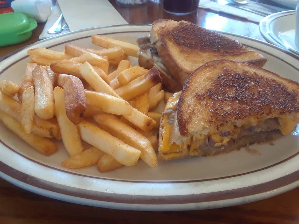 Sweeties Cafe & Catering | restaurant | 3105 Market St, Redding, CA 96001, USA | 5302442269 OR +1 530-244-2269