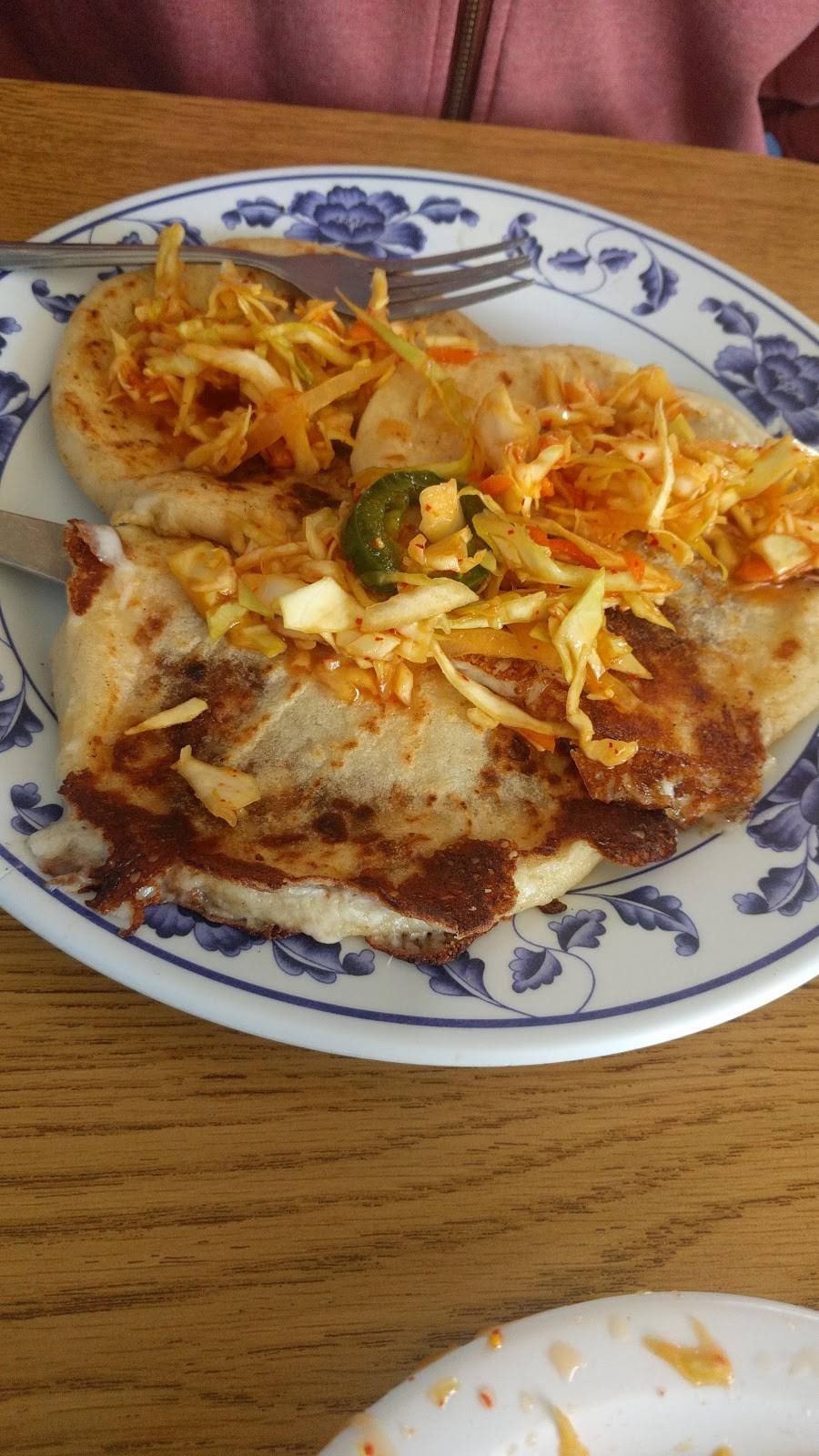 Pupuseria Y Restaurante La Llama | restaurant | 2655 N Ventura Rd, Port Hueneme, CA 93041, USA | 8059841309 OR +1 805-984-1309