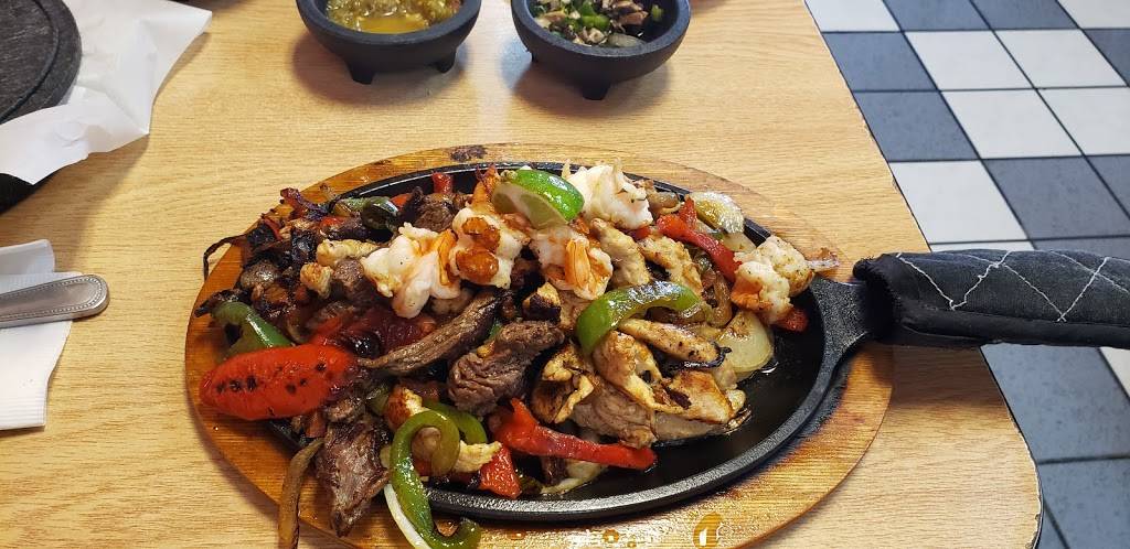 El Patron | Mexican Restaurant | restaurant | 4630 Peoria St, Denver, CO 80239, USA | 7203742232 OR +1 720-374-2232