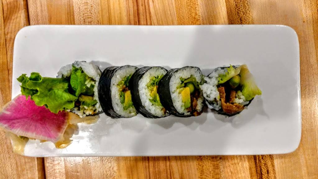 Thai-namite Tosa | restaurant | 8725 W North Ave, Wauwatosa, WI 53226, USA | 4148376281 OR +1 414-837-6281