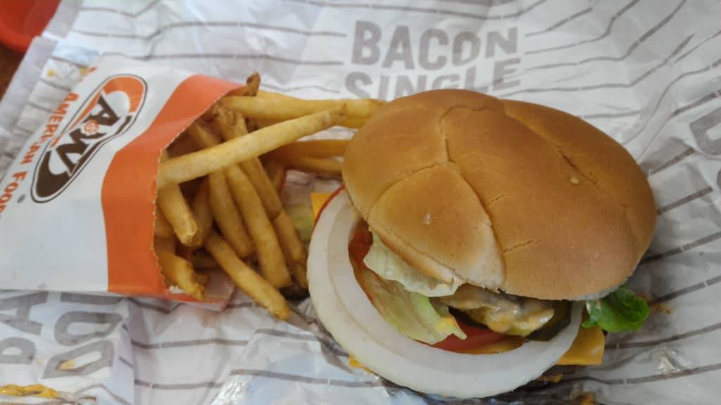 A&W | restaurant | 501 Main St, St Helena, CA 94574, USA | 7079634333 OR +1 707-963-4333