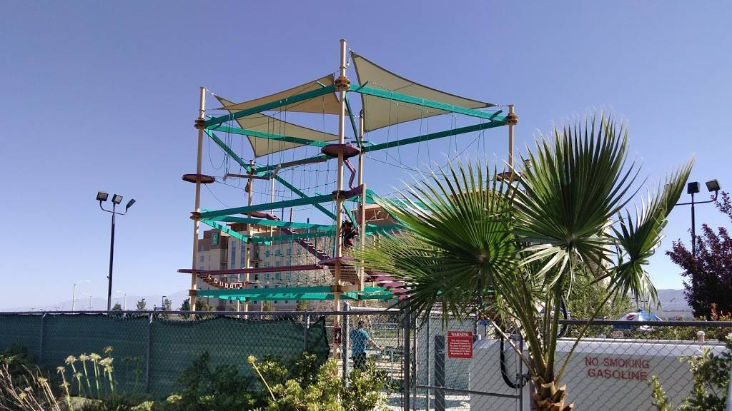 Mulligan Family Fun Center | restaurant | 525 W Ave P-4, Palmdale, CA 93551, USA | 6612731407 OR +1 661-273-1407