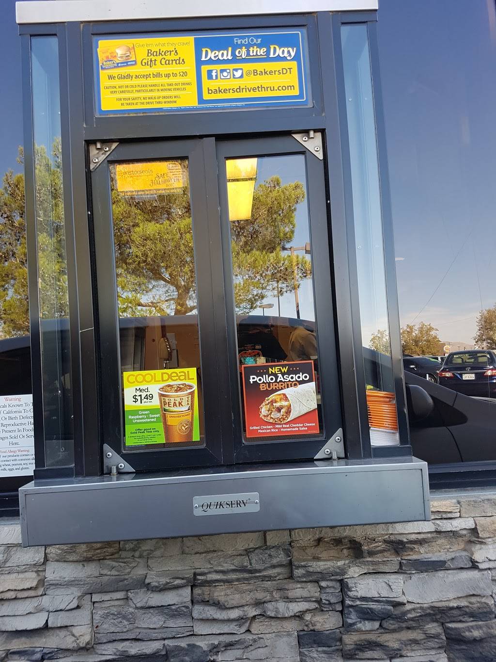 Bakers Drive-Thru | restaurant | 14321 7th St, Victorville, CA 92395, USA | 9098845233 OR +1 909-884-5233
