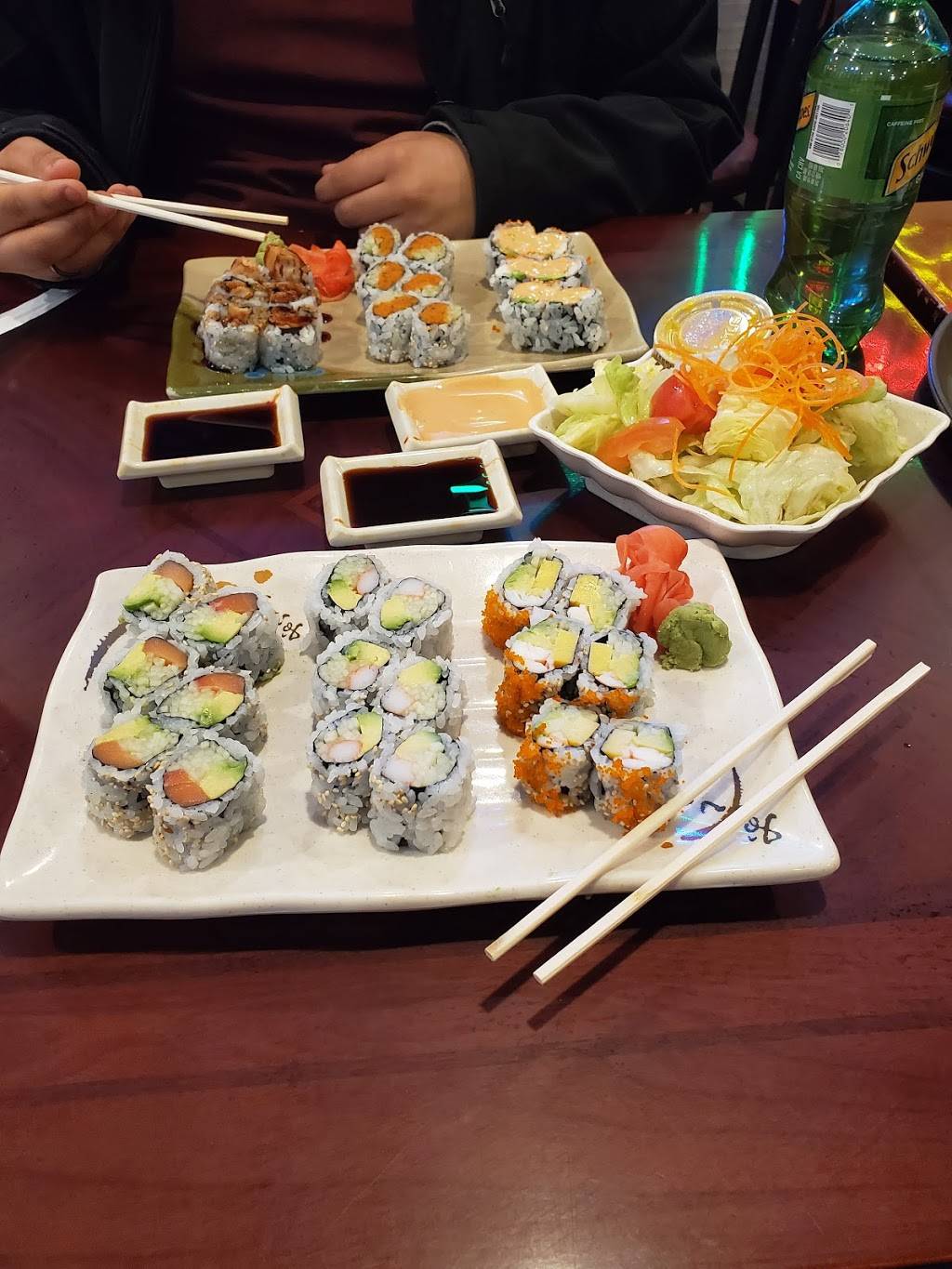 Golden Star | restaurant | 1229 Sunrise Hwy, Bay Shore, NY 11706, USA | 6316655503 OR +1 631-665-5503