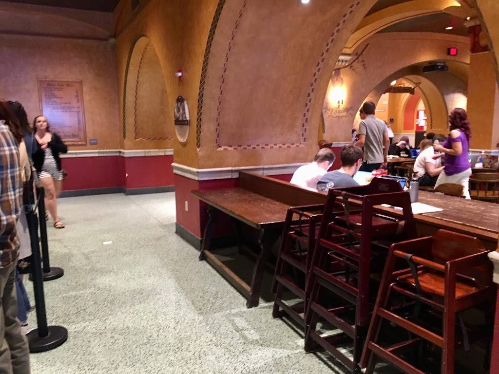 Der Rathskeller | restaurant | 800 Langdon St room 1211, Madison, WI 53706, USA | 6082627324 OR +1 608-262-7324