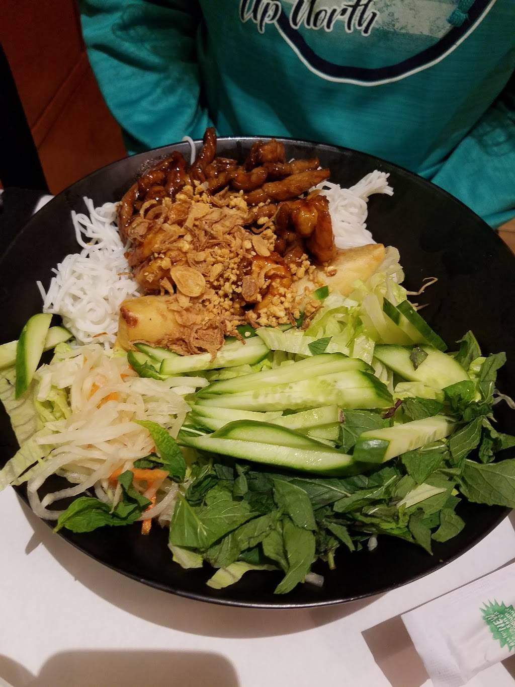 Noodles Pho U | restaurant | 3124 IL-59 #146, Naperville, IL 60564, USA | 6307787888 OR +1 630-778-7888