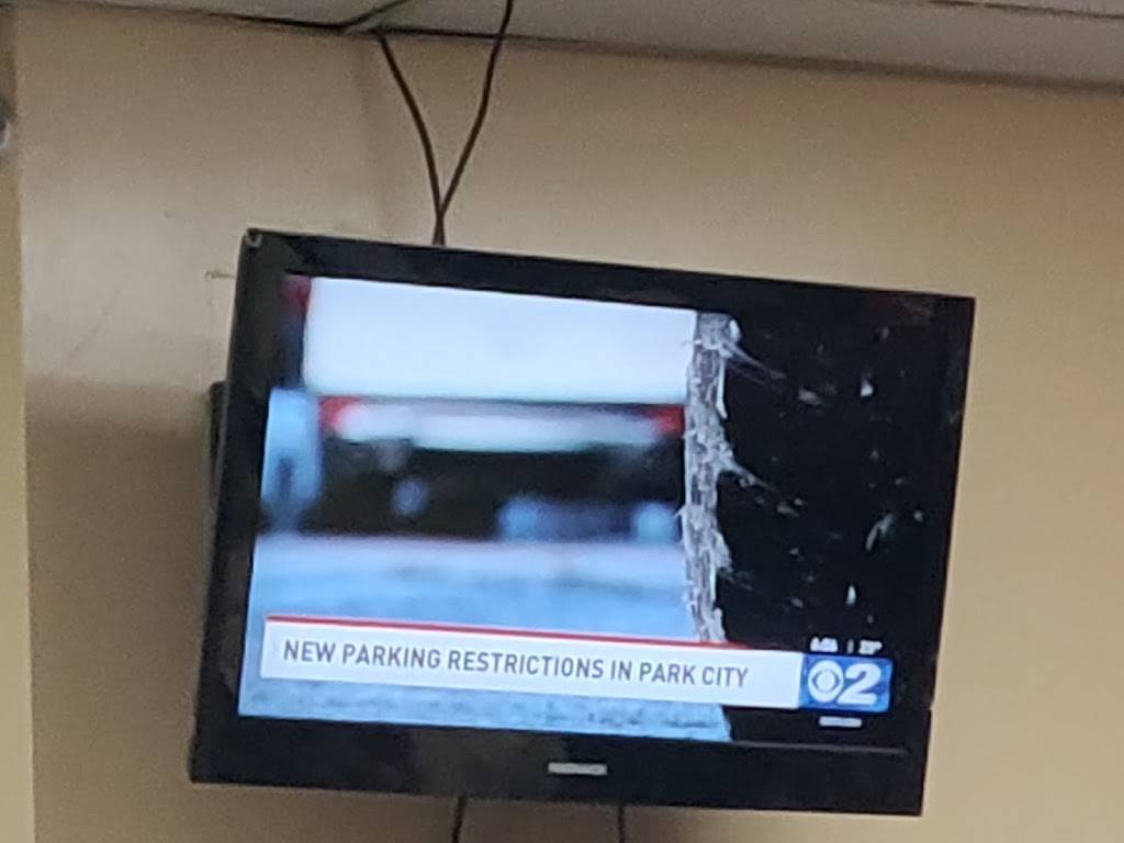 Corner22Pizza | meal takeaway | 2193 Orchard Dr, Bountiful, UT 84010, USA | 8012982299 OR +1 801-298-2299