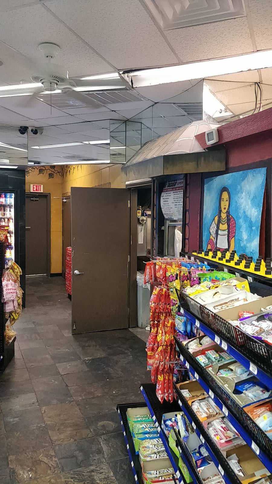 El Tacaso | restaurant | 10025 Harry Hines Blvd, Dallas, TX 75220, USA | 4693359055 OR +1 469-335-9055