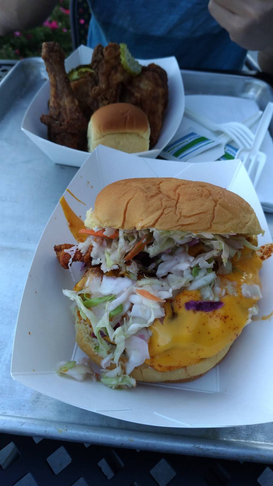 Fast Tonys Chicken | restaurant | Town & Country Plaza, 855 El Camino Real Suite #162, Palo Alto, CA 94301, USA | 6503218669 OR +1 650-321-8669