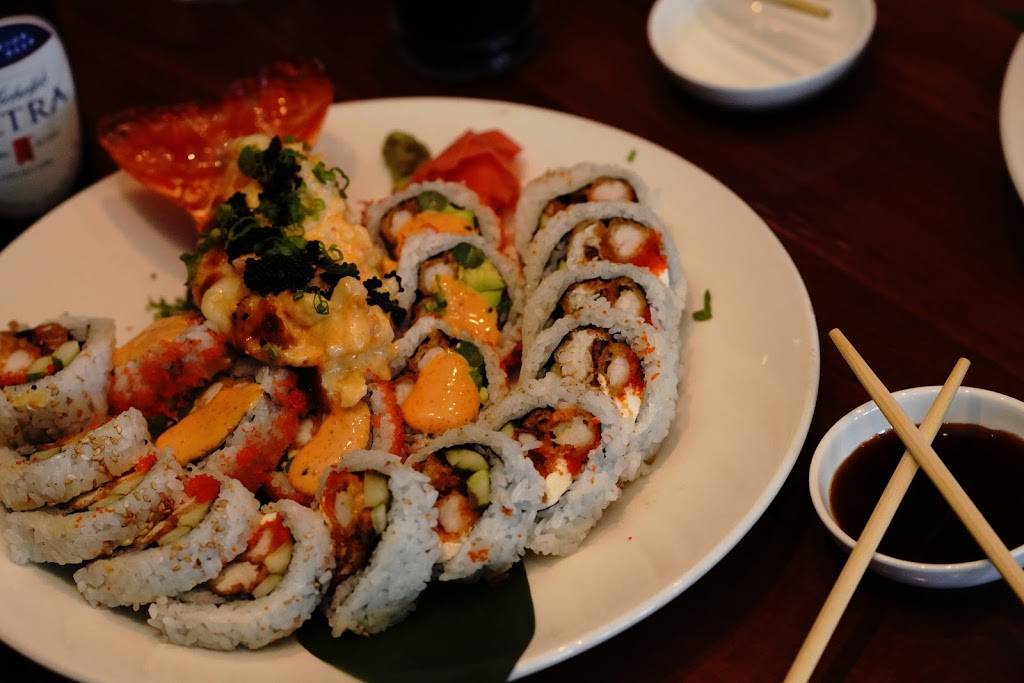 Sushi Katana | restaurant | 4192 Conroy Rd #103, Orlando, FL 32839, USA | 4073450055 OR +1 407-345-0055