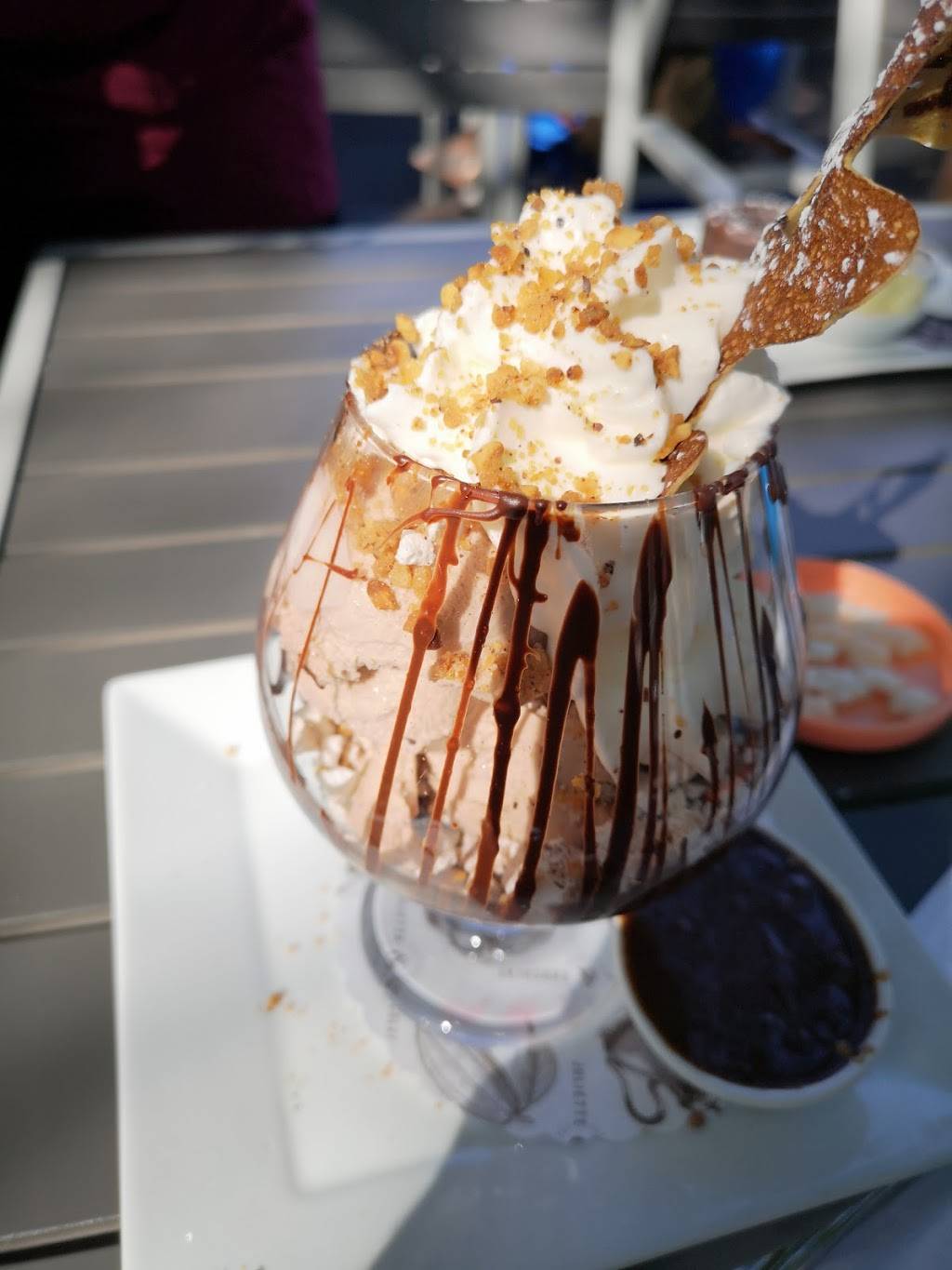 Juliette & Chocolat | restaurant | 5549 Av de Monkland, Montréal, QC H4A 1C8, Canada | 5145437212 OR +1 514-543-7212