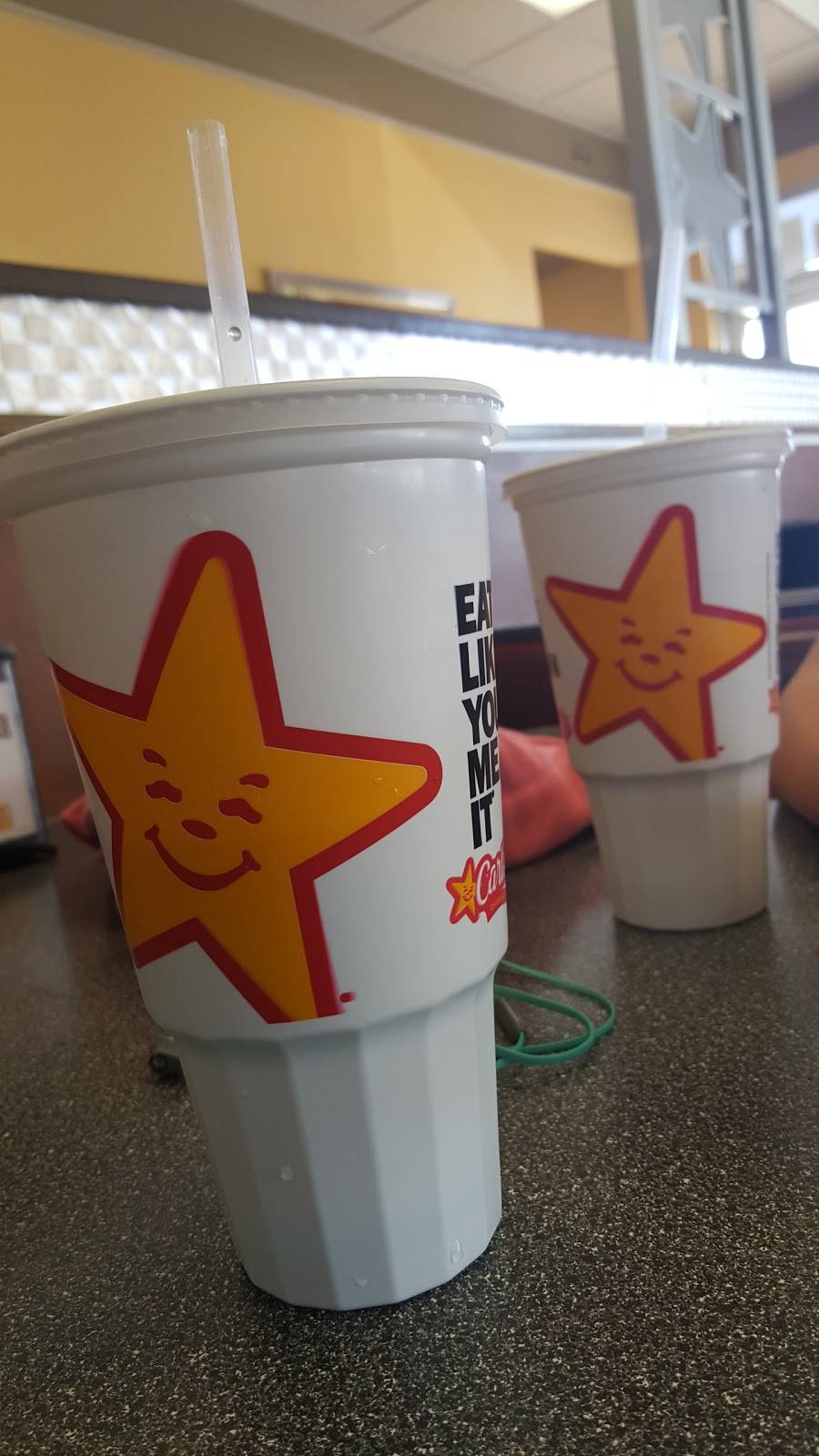 Carls Jr. | restaurant | 2002 SW Military Dr, San Antonio, TX 78224, USA | 2109274706 OR +1 210-927-4706