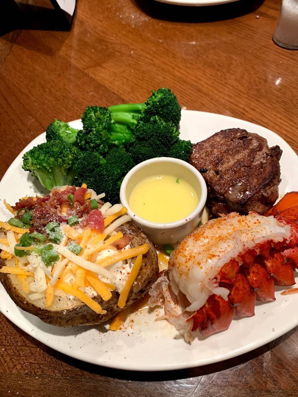 Outback Steakhouse | restaurant | 807 E Harmony Rd, Fort Collins, CO 80525, USA | 9702290889 OR +1 970-229-0889