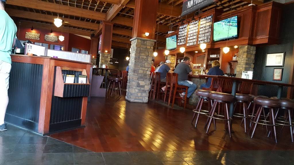 Elliott Bay Brewhouse & Pub | restaurant | 255 SW 152nd St, Burien, WA 98166, USA | 2062464211 OR +1 206-246-4211