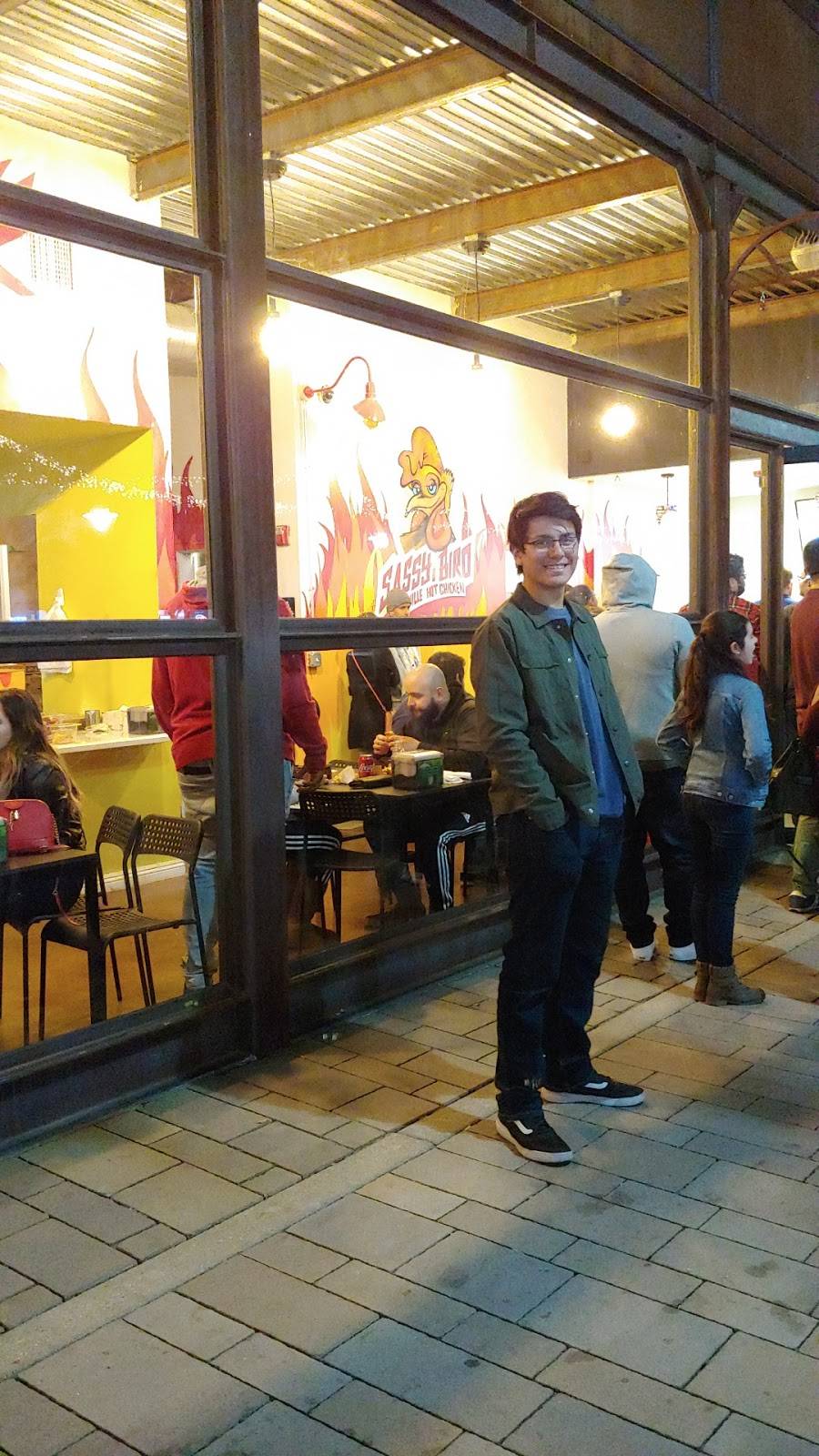 Sassy Bird | restaurant | 706 W Lancaster Blvd #101, Lancaster, CA 93534, USA | 6614834206 OR +1 661-483-4206