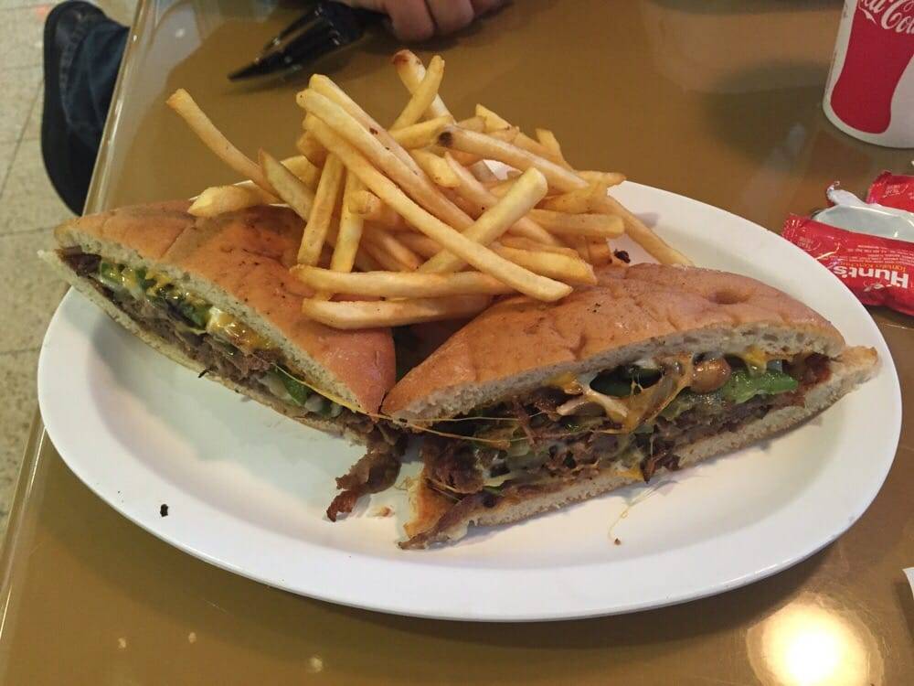 WARNER PARK CAFE | restaurant | 6325 Topanga Canyon Blvd, Woodland Hills, CA 91367, USA | 8188532356 OR +1 818-853-2356