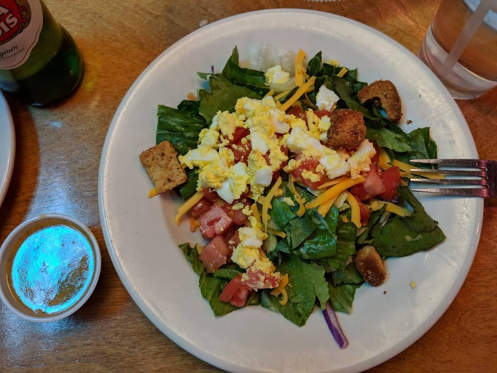 Texas Roadhouse | restaurant | 74 Newtown Rd, Danbury, CT 06810, USA | 2037309176 OR +1 203-730-9176