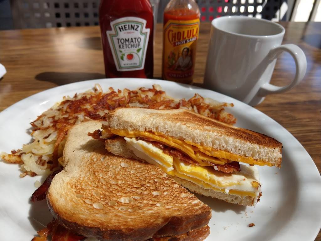 The Wooden Spoon Diner | restaurant | 865 Lithia Pinecrest Rd, Brandon, FL 33511, USA | 8136555556 OR +1 813-655-5556