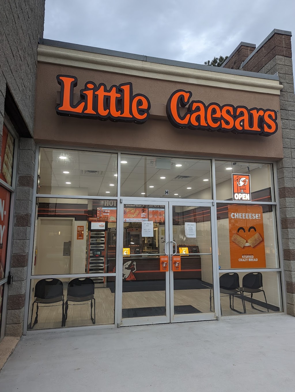 Little Caesars Pizza | meal takeaway | 6810 Shannon Pkwy, Union City, GA 30291, USA | 6785190726 OR +1 678-519-0726