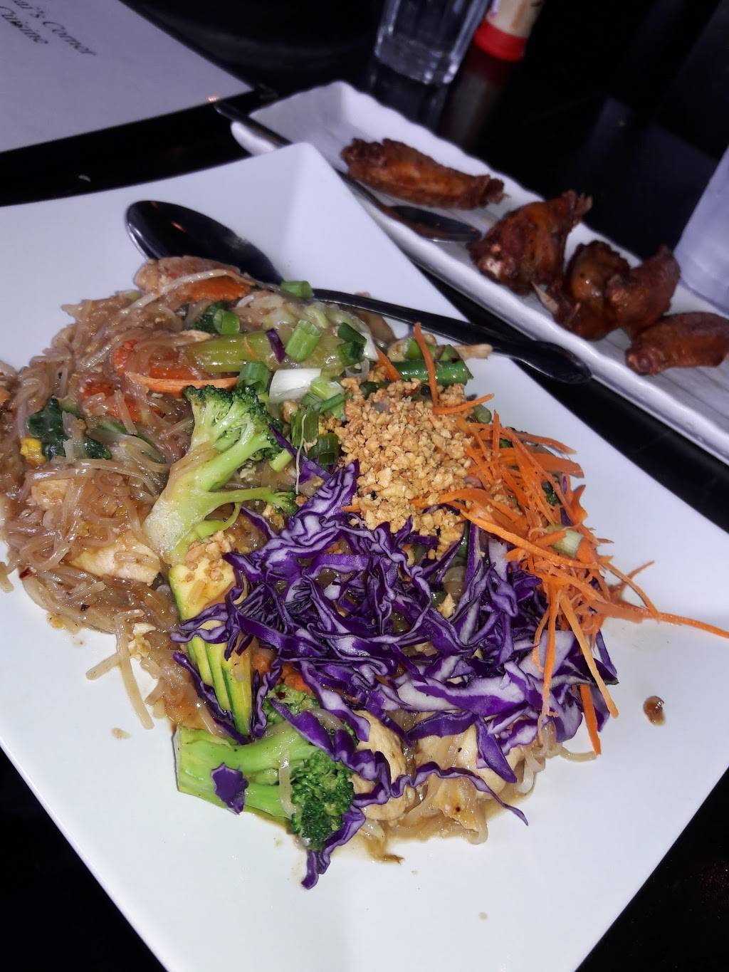 Thais Corner Cuisine | restaurant | 14816 1st Ave S, Burien, WA 98168, USA | 2062435889 OR +1 206-243-5889