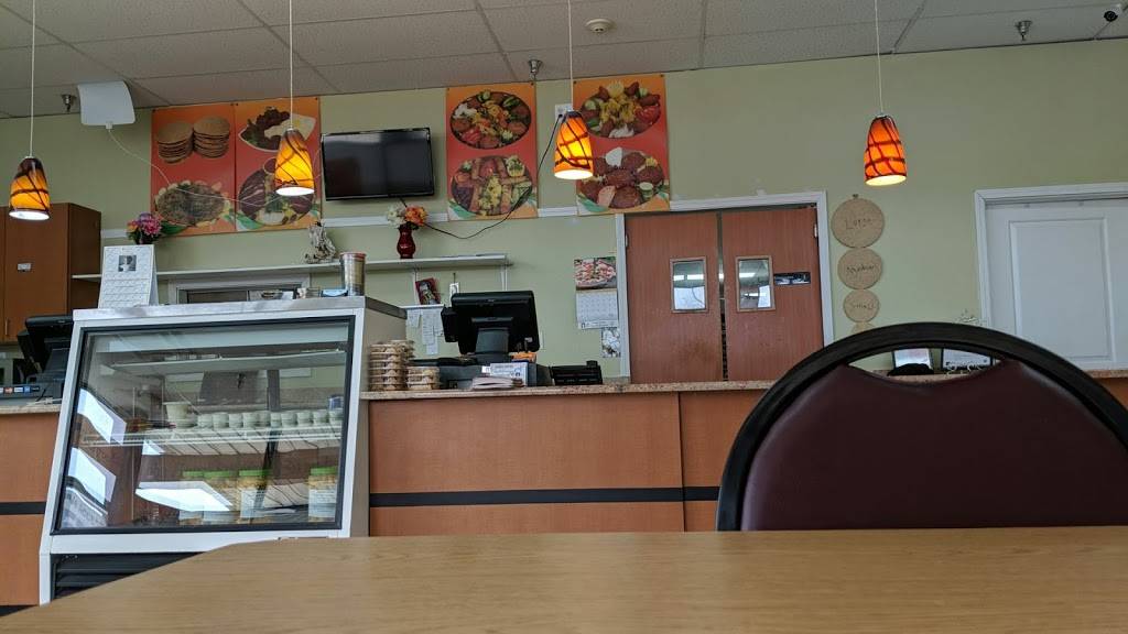 Kubba House | restaurant | 7414 Haggerty Rd, West Bloomfield Township, MI 48322, USA | 2485925555 OR +1 248-592-5555