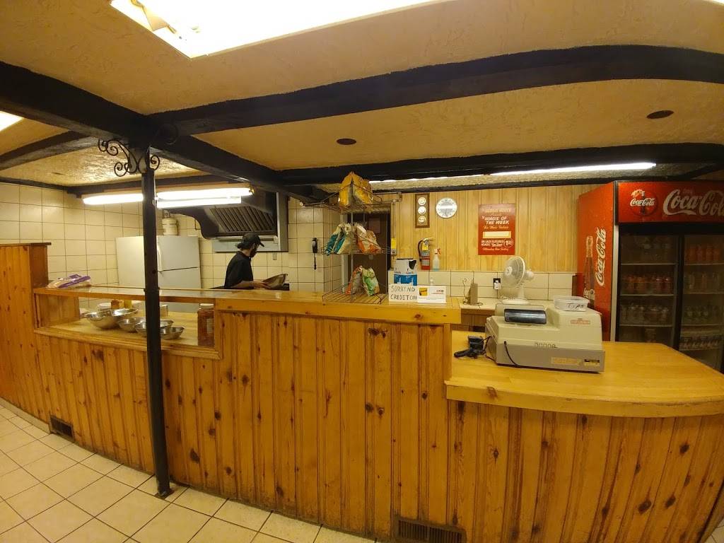 Hoagie House | restaurant | 384 Division St, Kingston, ON K7K 4A5, Canada | 6135425971 OR +1 613-542-5971