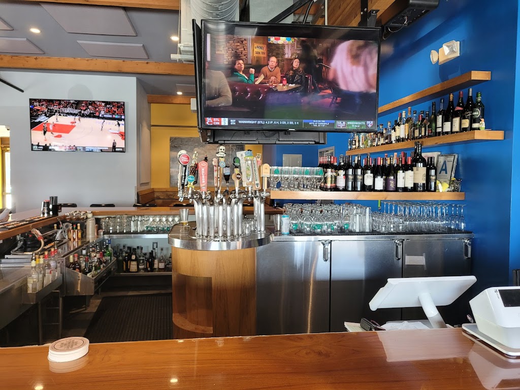 Pizza Coast Hiway | restaurant | 601 N Pacific Coast Hwy, Redondo Beach, CA 90277, USA | 3103748581 OR +1 310-374-8581