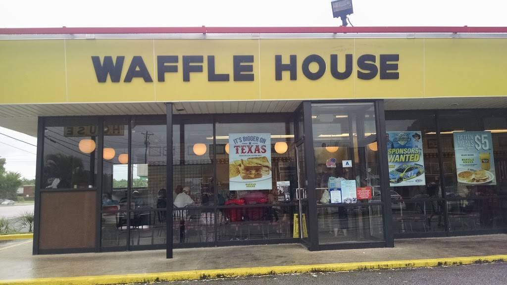 Waffle House | meal takeaway | 2229 Savannah Hwy, Charleston, SC 29414, USA | 8435714540 OR +1 843-571-4540