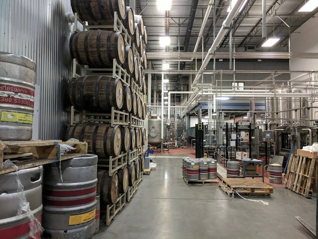 Tröegs Independent Brewing | restaurant | 200 Hersheypark Dr, Hershey, PA 17033, USA | 7175341297 OR +1 717-534-1297