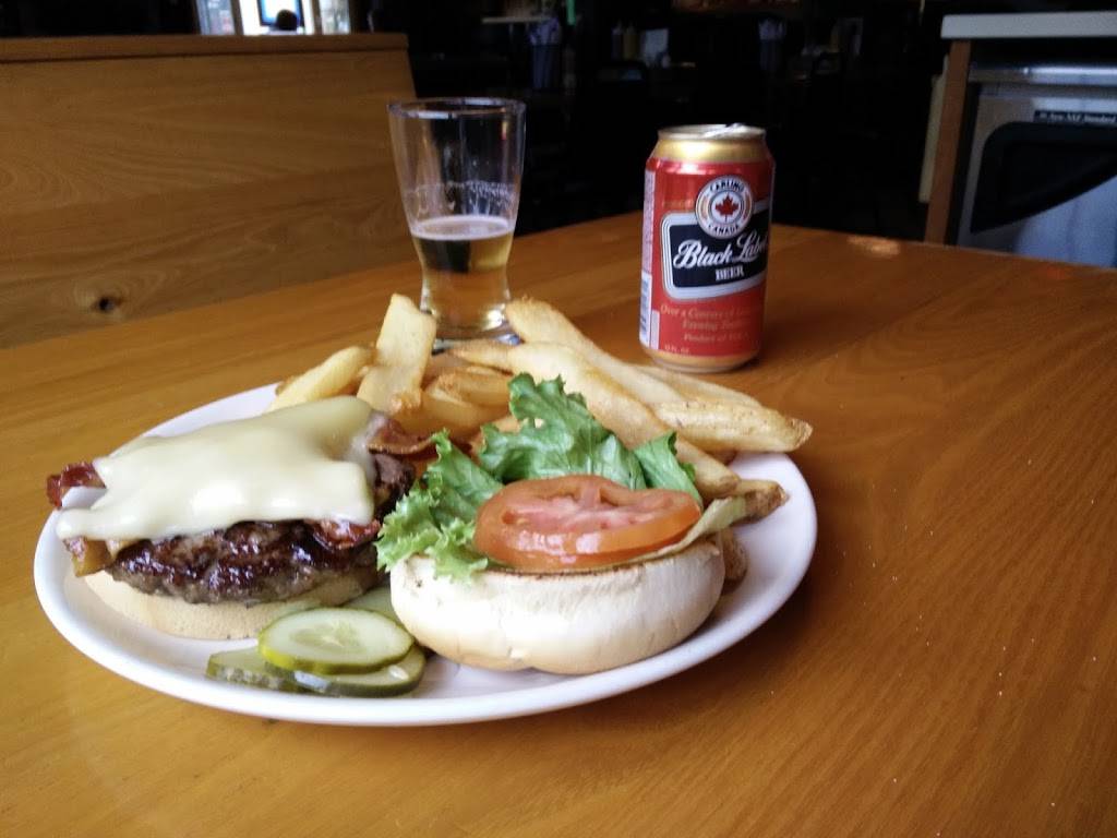 Arts Tavern | restaurant | 6487 W Western Ave, Glen Arbor, MI 49636, USA | 2313343754 OR +1 231-334-3754