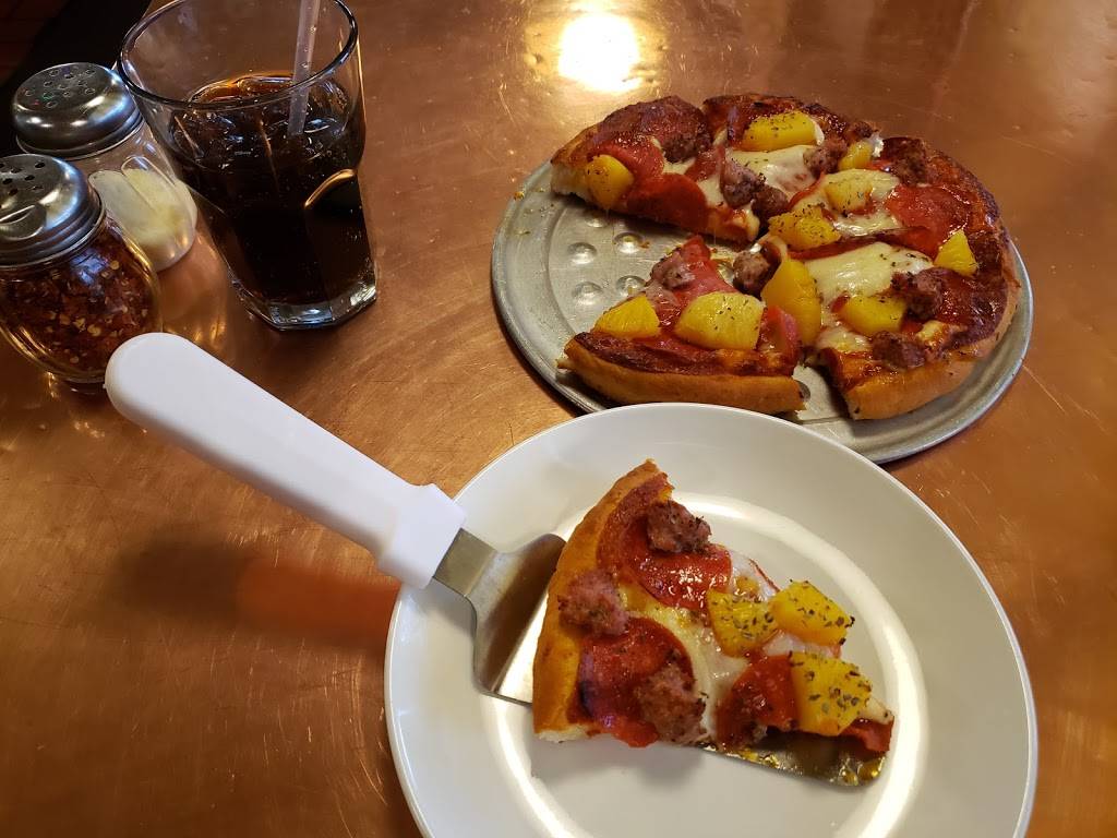 Rizzis | restaurant | 2809 Copley Rd, Copley, OH 44321, USA | 3306682626 OR +1 330-668-2626