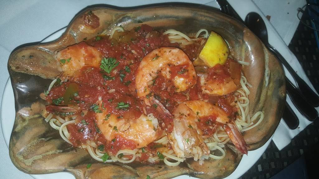 9 Ryder | restaurant | 9 Ryder St, Provincetown, MA 02657, USA | 5084879990 OR +1 508-487-9990