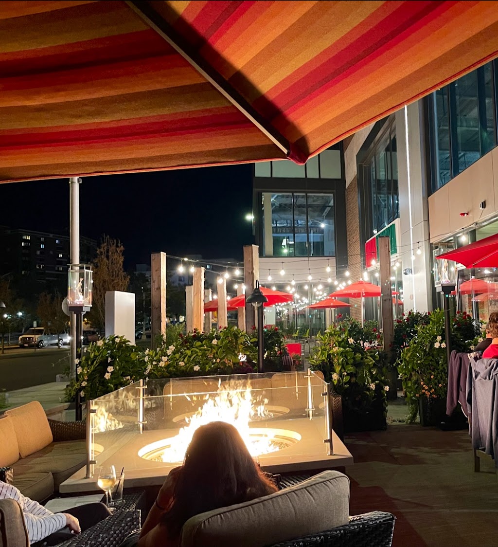 110 Grill | restaurant | 200 Exchange St, Malden, MA 02148, USA | 7816052172 OR +1 781-605-2172