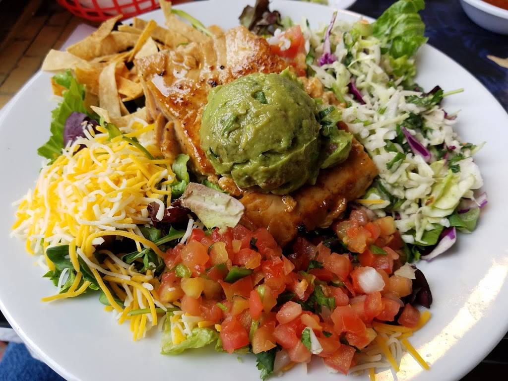 Wahoos Fish Taco | restaurant | 3556 Torrance Blvd, Torrance, CA 90503, USA | 3105407725 OR +1 310-540-7725