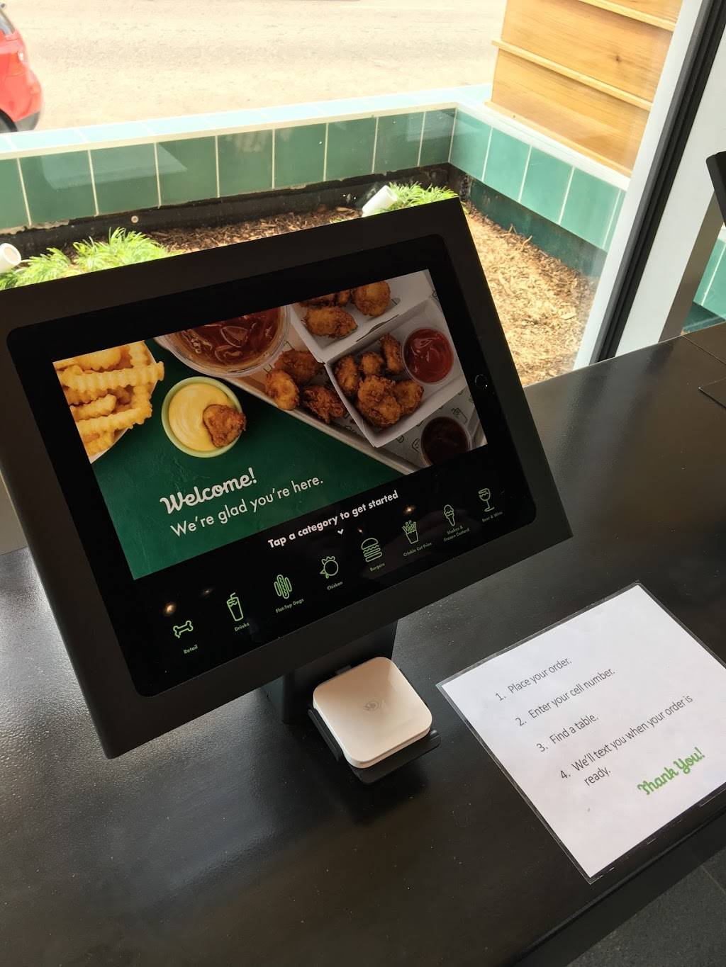 Shake Shack | restaurant | 2008 India St, San Diego, CA 92101, USA | 6193313958 OR +1 619-331-3958