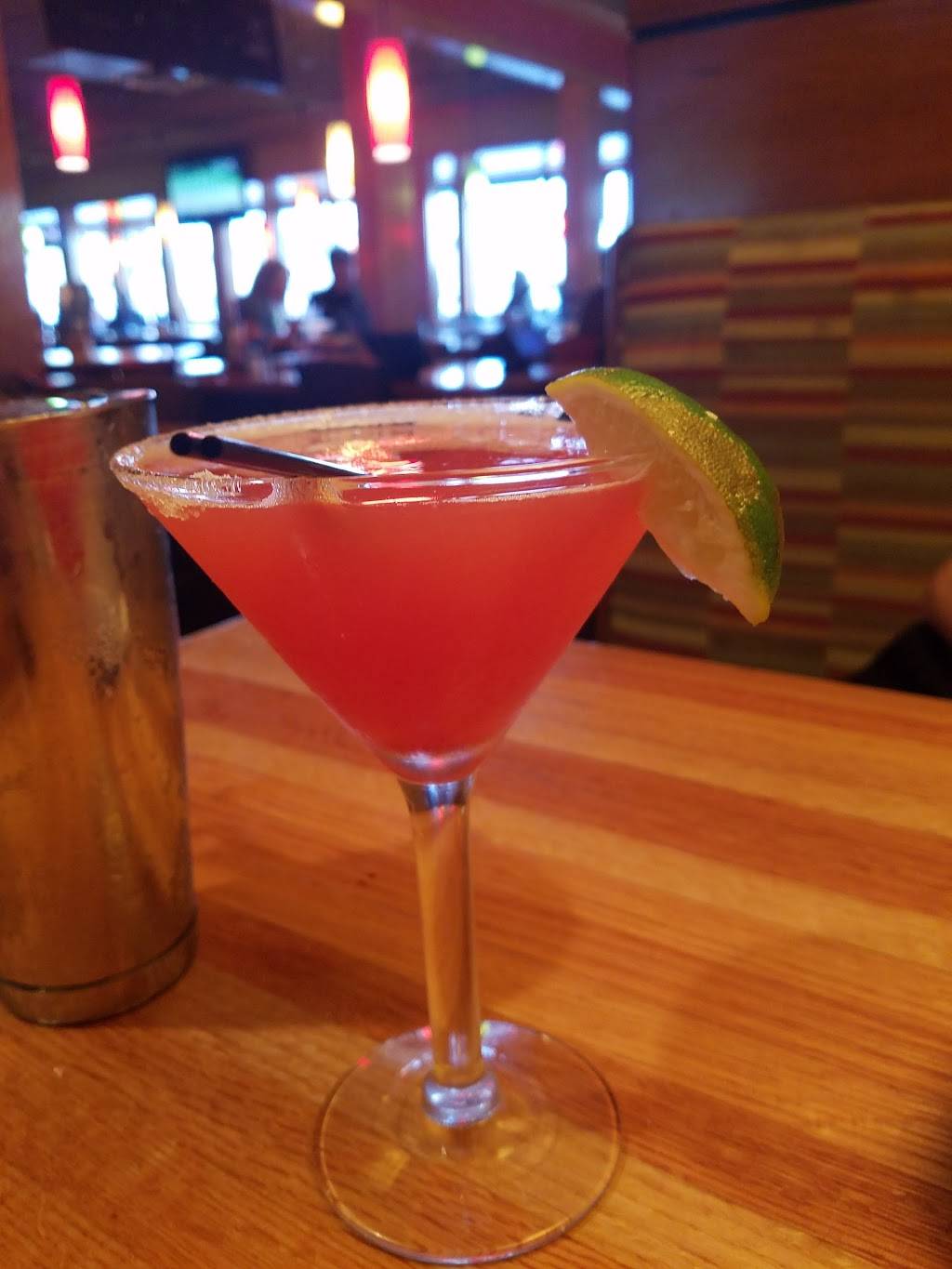 Applebees Grill + Bar | restaurant | 19 Mall Rd, Barboursville, WV 25504, USA | 3047334028 OR +1 304-733-4028