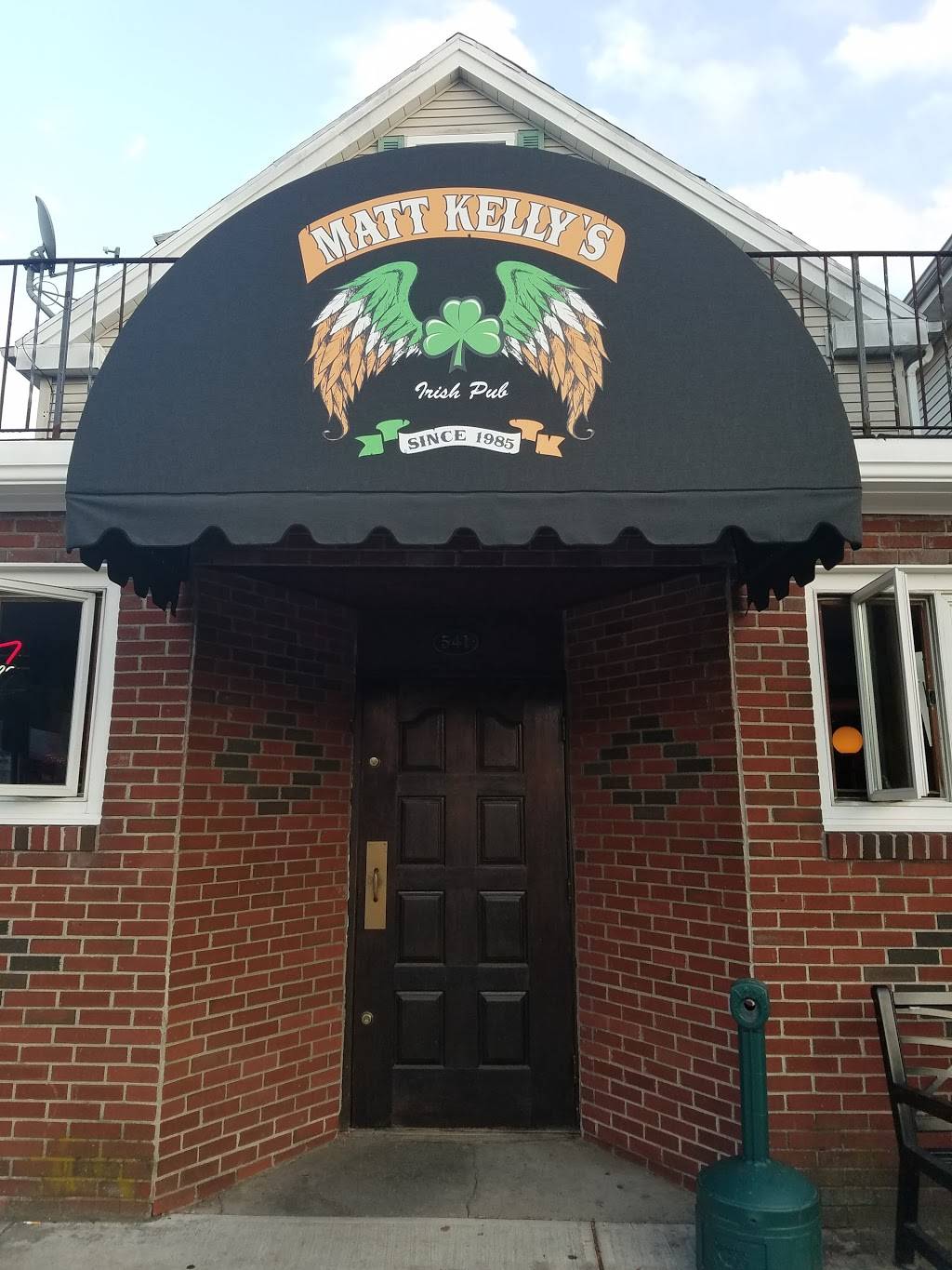 Matt Kellys Pub | restaurant | 541 Washington St, Canton, MA 02021, USA | 7818289700 OR +1 781-828-9700
