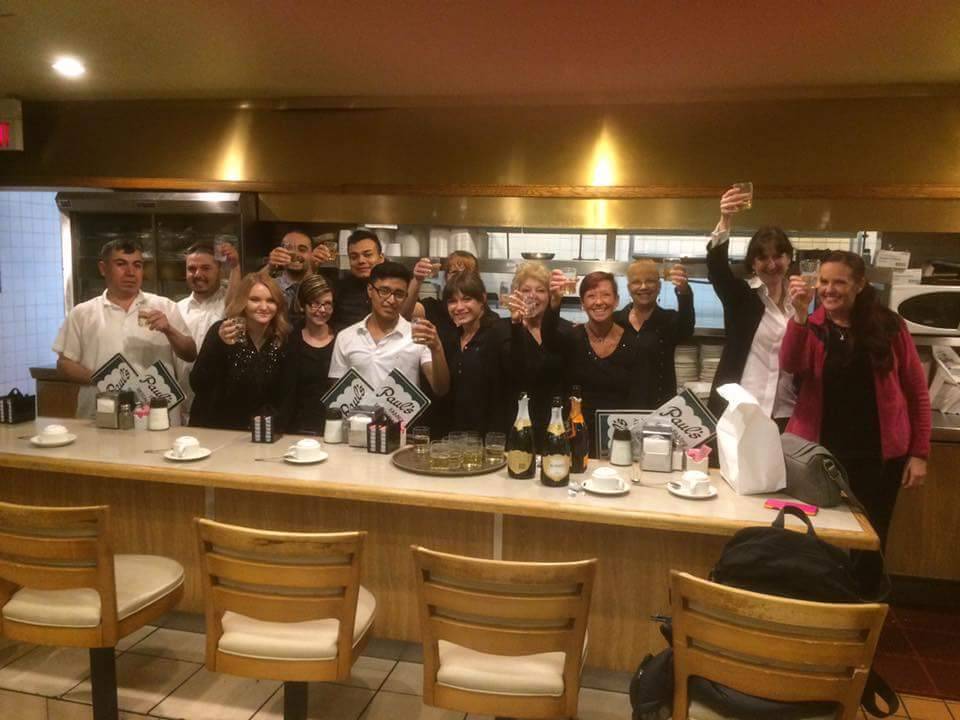 Pauls Family Restaurant | restaurant | 1300 Lawrence Ave, Elgin, IL 60123, USA | 8476958687 OR +1 847-695-8687