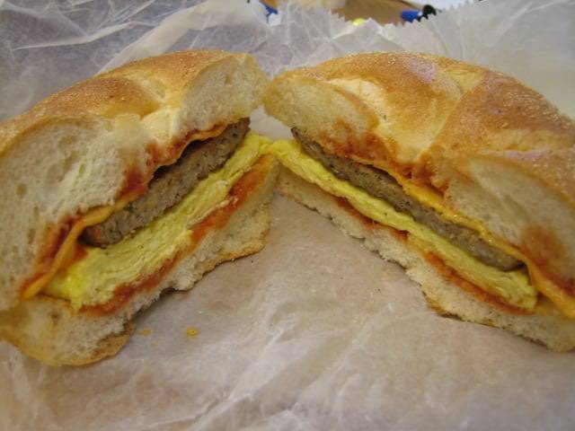 El Manantial Deli | restaurant | 648 Union Ave, Westbury, NY 11590, USA | 5163344120 OR +1 516-334-4120