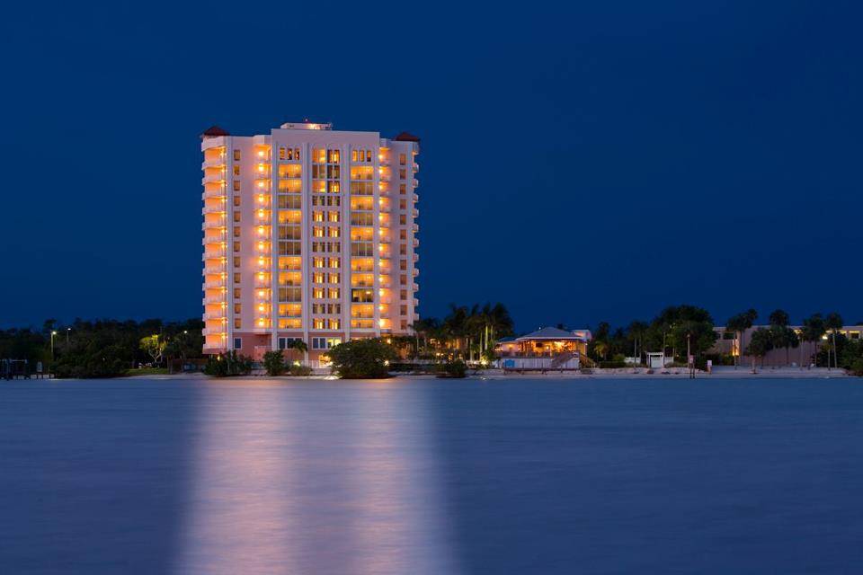 Lovers Key Resort | restaurant | 8771 Estero Blvd, Fort Myers Beach, FL 33931, USA | 2397651040 OR +1 239-765-1040