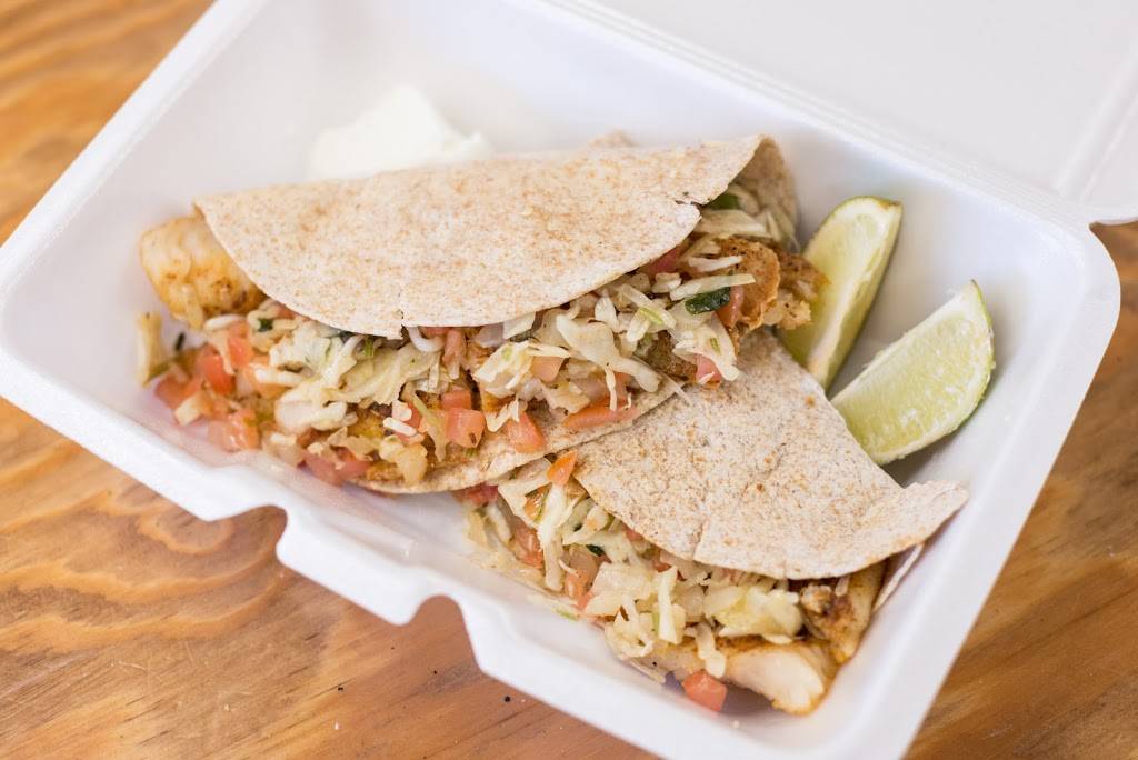 Hop-N-Shop Deli | restaurant | 24210 Railroad Ave, Plaquemine, LA 70764, USA | 2252387697 OR +1 225-238-7697