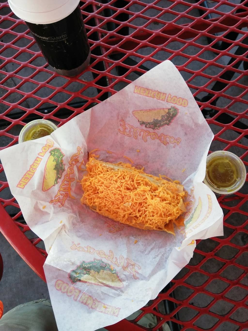 Filibertos Mexican Food | restaurant | 1755 W Main St, Mesa, AZ 85201, USA | 4804645825 OR +1 480-464-5825