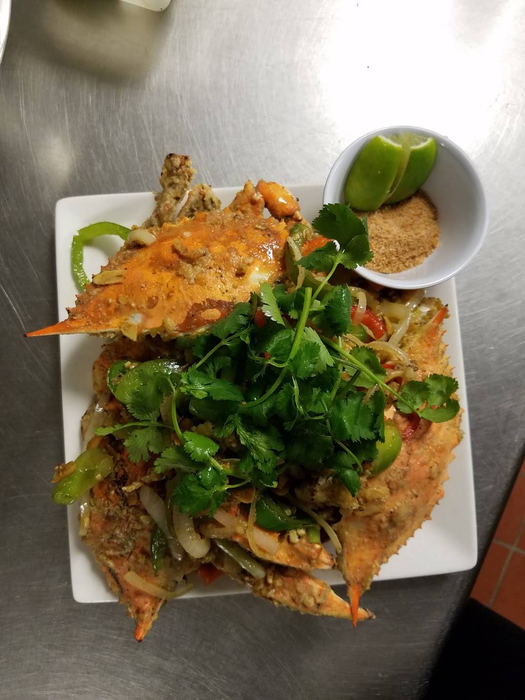 Wild Cajun Crawfish | restaurant | 13602 Bellaire Blvd, Houston, TX 77083, USA | 2815646500 OR +1 281-564-6500