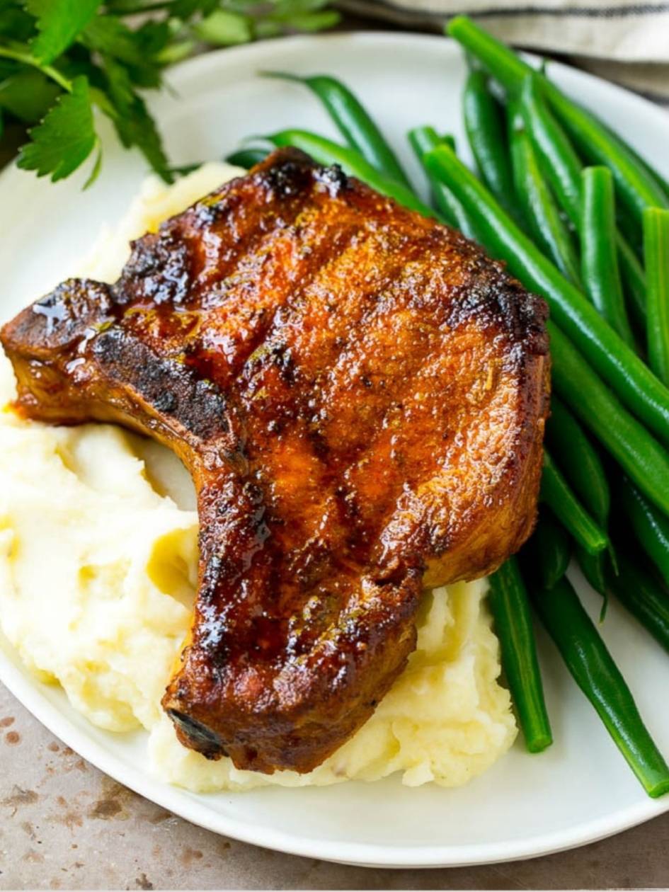 Yosemite Falls Cafe | cafe | 1455 Shaw Ave, Clovis, CA 93611, USA | 5593248456 OR +1 559-324-8456